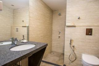 Mantris Hotel - Visakhapatnam - 3
