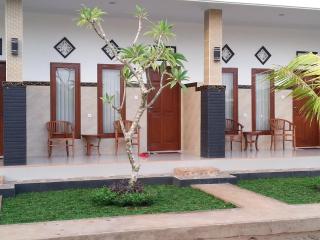 Ega Homestay - 2