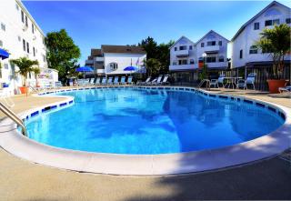 Adams Ocean Front Resort - 8