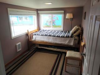 Historic 1920s Cabin - Long Beach - 2