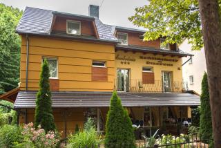 Ambrózia Szálláshely és Étterem - 1