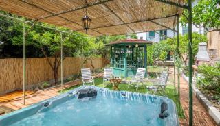 PLR-Royal luxury apartment - 0