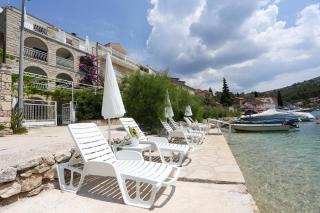 Seaside Apartments Antičević - Bobovišća - 5