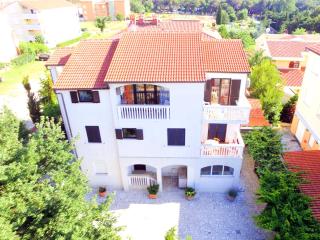 Apartmani Marin - Medulin - 0