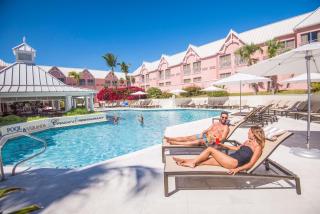 Comfort Suites Paradise Island - Nassau - 3