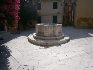 The well - Città di Corfù - 9