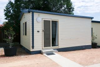 Crestview Tourist Park - Queanbeyan - 1
