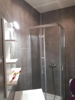 Rent4night Grenoble Aigle - Grenoble - 1