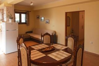 Ellinas Homes - Megáli Mandínia - 1