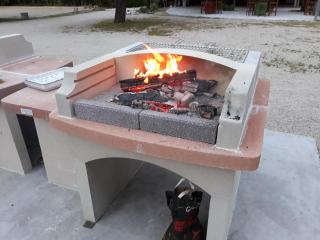 Camping Le Pre Saint-Andre - Souvignargues - 2