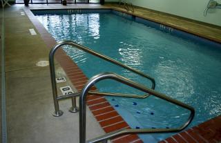 Evergreen Inn & Suites - Monroe - 2