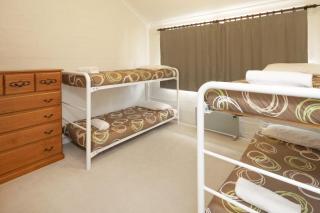 Parkwood 6 - 2BR Split Lvl Apartment l Spa Bath l BBQ l Central Location - Jindabyne - 3