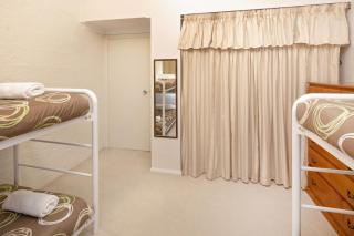 Parkwood 6 - 2BR Split Lvl Apartment l Spa Bath l BBQ l Central Location - Jindabyne - 2
