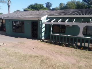 edwaleni guests lodge - 9