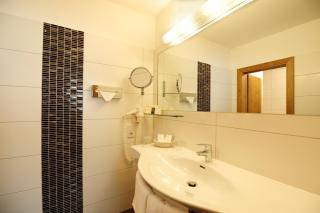 Parkhotel Seefeld - 2