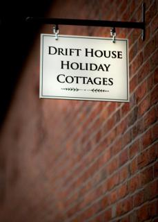 Woodspurge Cottage, Drift House Holiday Cottages - Astbury - 4