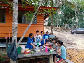 Long Titi Homestay - Sematan - 3