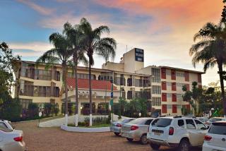 Hotel Vilage Inn Ribeirão Preto & Convenções by Nacional Inn - Ribeirão Preto - 1