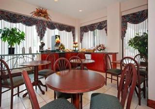 Quality Inn Marianna South - 1