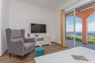 Apartments Natasa - Sveti Stefan - 8