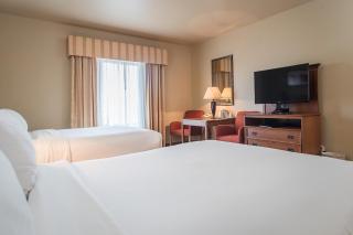 Baymont Inn & Suites by Wyndham Sturgis - Sturgis - 1