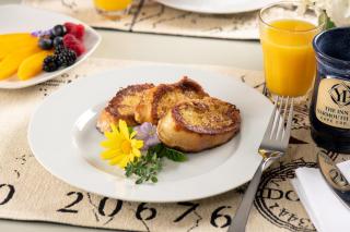 The Inn at Yarmouth Port - 8