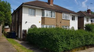Elegant and spacious 2 bedroom - Barnet - 8