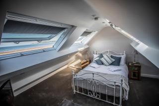 Waters Edge Holiday Apartments - Benllech - 2