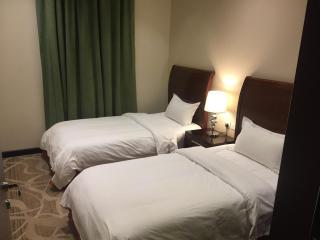 Asfar Plaza Hotel & Apartments - Riad - 9