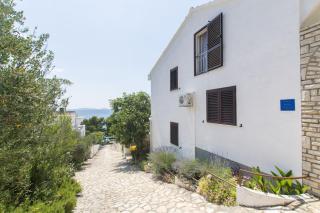 Apartment Branka - Murter - 0