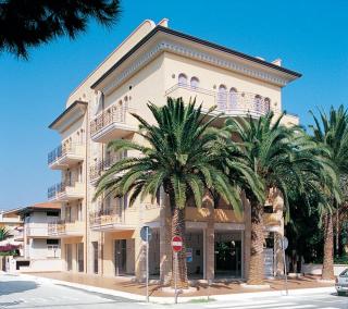 Residence Le Palme - Alba Adriatica - 0