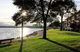 Best Western Plus Bayside Hotel - 9