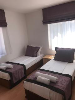 Aurora Guest House - Golden Sands - 3