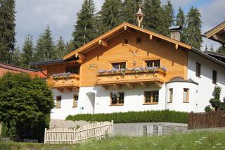 May-Haus - 6