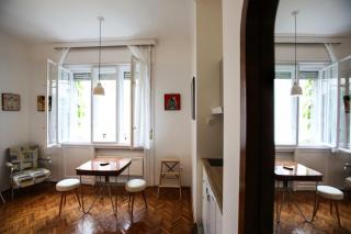 Bright Lights, Big City Studio - Budapest - 6