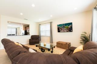 Luxury Disney Dreams Home with Pool, Spa & Game Room - 8