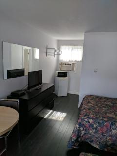 Hilltop Motel - Kingston - 3