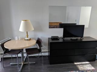 Hilltop Motel - Kingston - 1