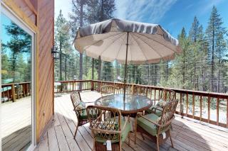 Rustic Lausanne - Truckee - 0