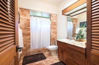 Hale La'Au Pohaku TVNC#4255 - 1