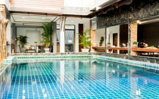 Billabong Hotel and Cafe - Ban Tai - 0