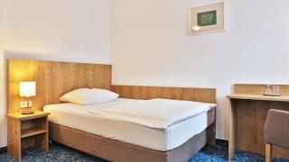 Appartis - Hotel am Stadtpark - Sindelfingen - 3