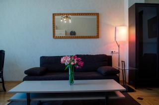 TiflisLux Apartment - Old City Philarmonic - Tbilisi - 5