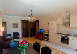 TiflisLux Apartment - Old City Philarmonic - Tbilisi - 7