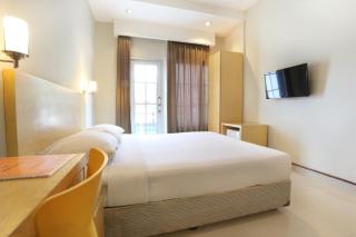 Triniti Hotel Batam - Nagoya - 9
