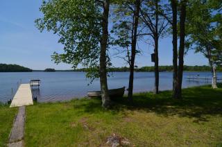 Lakeside Bills Bay Cabin - 5