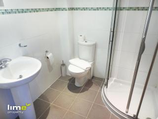 Princes Dock Chambers 8 - Hull - 1
