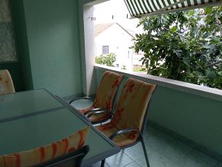 Apartments Otok - Trogir - 2