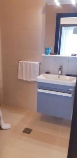 Apartment Summerland Mamaia - 2