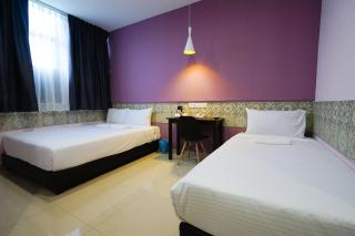 Grand FC Hotel - George Town - 8